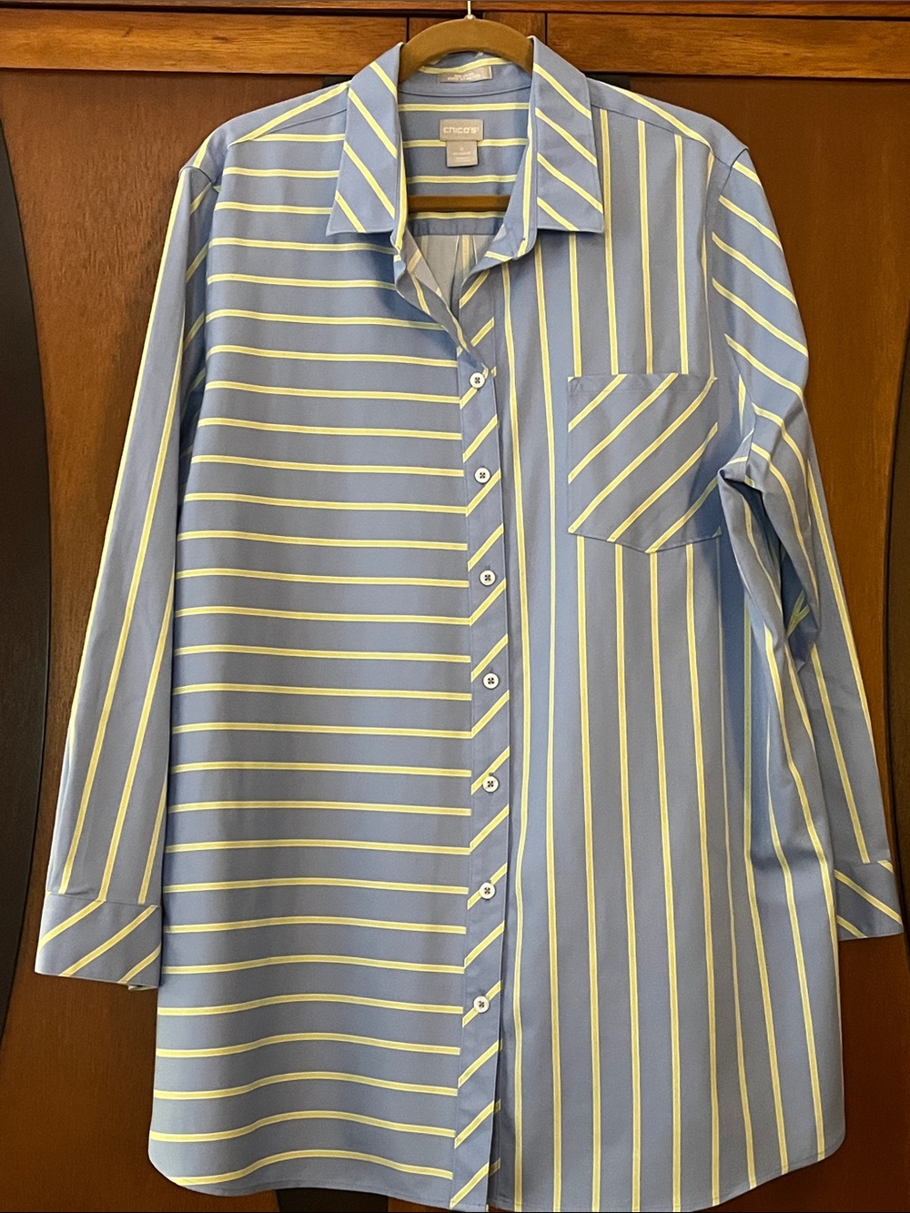 Chico's Crisp Blue Button Down Shirt w/Yellow Stripes-Chest Pocket-Long Sleeves